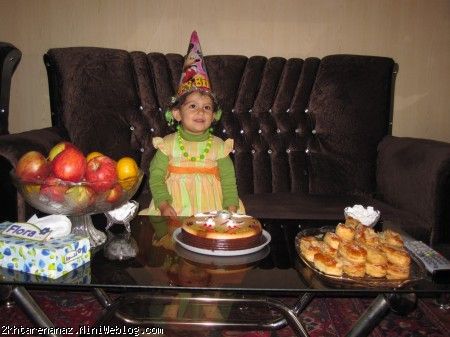 کیک تولد علکی