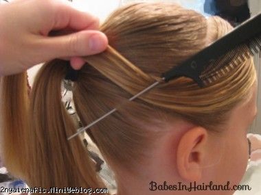 یک ایده ی آسان برای آرایش موهای صاف و لخت دم اسبی دخترانه شینیون مو آموزش تصویری 