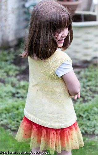 یک مدل زیبای بافت در چهار رنگ مخصوص دختر خانوم دخترانه بافتنی قلاببافی آموزش الگو نقشه ژاکت پلیور جلیقه بچگانه شیک پوش