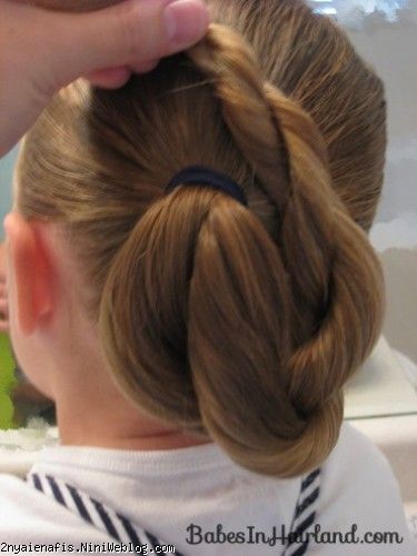 جمع کردن آسان مو به شکل گل