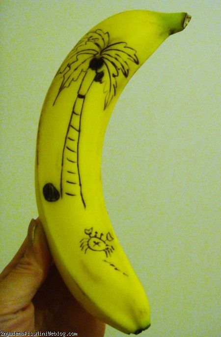 Cute Food For Kids message on a banana Banana drawings How to draw a banana پیام تبریک روی موز!! - جهت میوه خور کردن کودک  