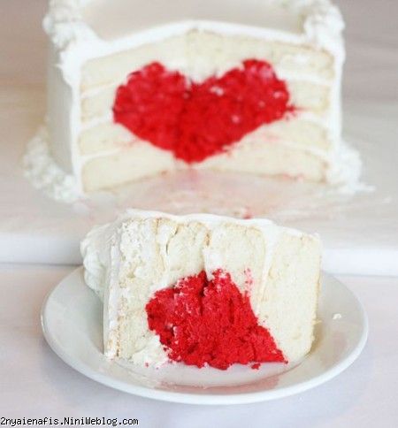 آموزش تزیین کیک ولنتاین کیک قلب روز عشق How to Make a Heart Shaped Cake Heart Cake Tutorial