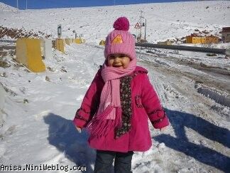 آنیسا در برف