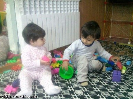 آیلین و آرال در خانه کودک