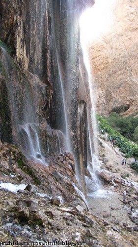 آرشیدا در آبشار مارگون 