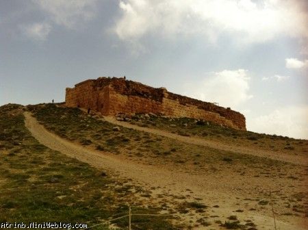 آرامگاه کمبوجیه