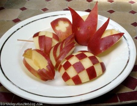 آموزش تصویری میوه آرایی با سیب