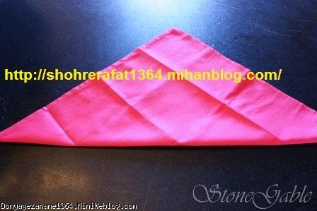 تزیین دستمال سفره به شکل گل رز