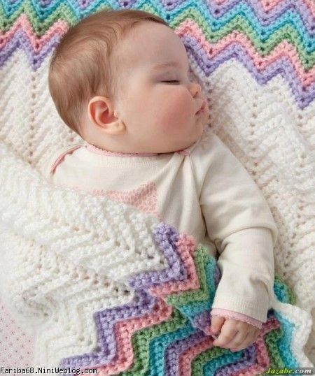 طرز بافت لباس سرهمی برای نوزاد