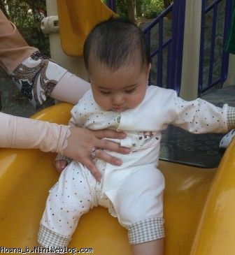 حسنا روی سرسره