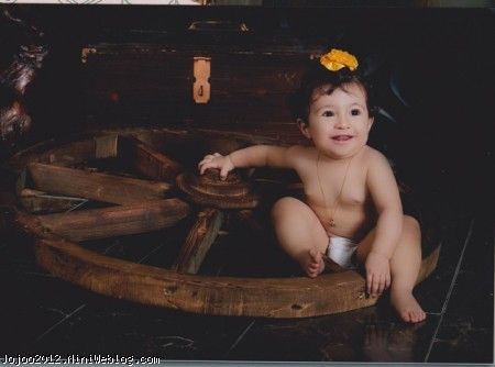 آتلیه عکس کودک با نمک ویانا