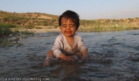 اب بازی  در رودخانه قره آغاج چهل چشمه کرونی