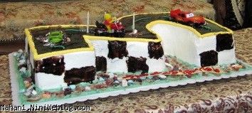 کیک تولد ماشینی