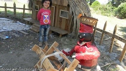 قشنگه ؟ مبین