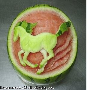 هندوانه با طرح اسب 