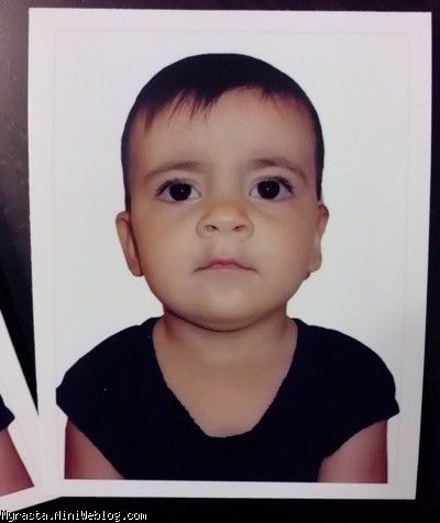 عکس رستا برای اولین پاسپورت در 10 ماهگی