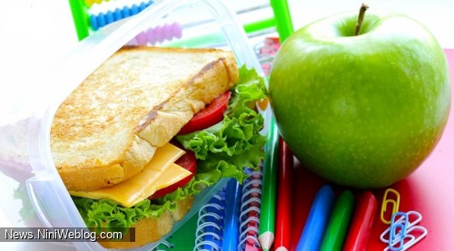 تغذیه سالم برای دانش آموزان با ساندویچ ساز