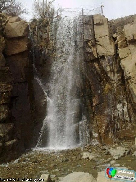 آبشار گنج نامه همدان/ تابستان