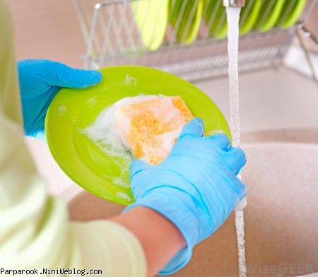 شستن ظروف با مایع سفید کننده، درست یا غلط؟  