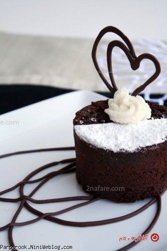 تزیین کیک و دسر با قلب شکلاتی