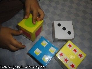 مکعب های شکل هندسی و اعداد تا 5
