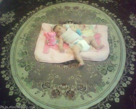 روژا ، عروسکا و خواب ناز- 4ماه و نیم