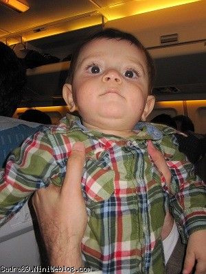 محمد صدرا در هواپیما