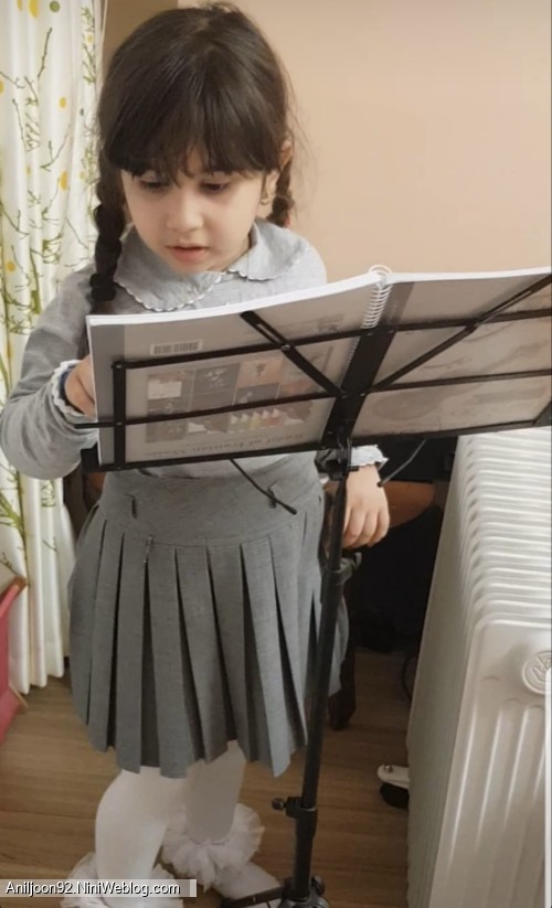 عکس یادگاری آنیل😘