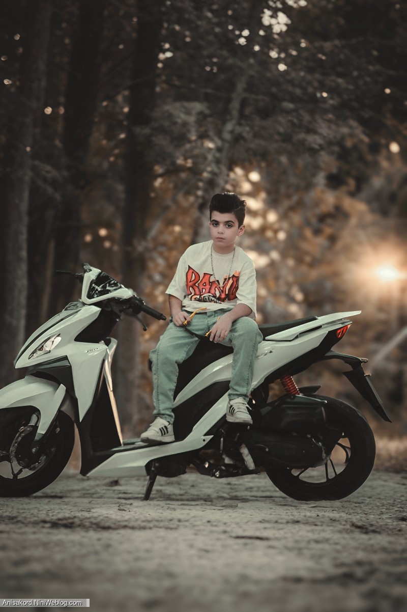 Ayhan_kord_94