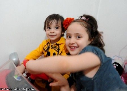 الینا و آرسن جون