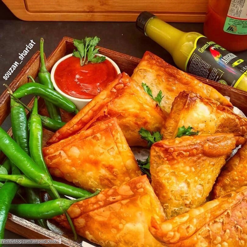 طرز تهیه سمبوسه پیتزایی