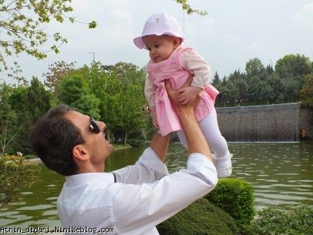 بابا رضا و دخملششش