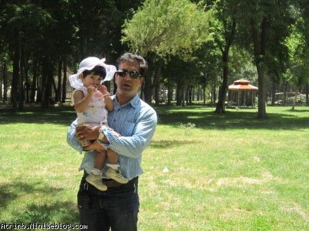 آترینا و بابایی