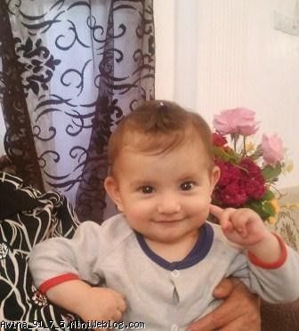 آوینا و مامانی