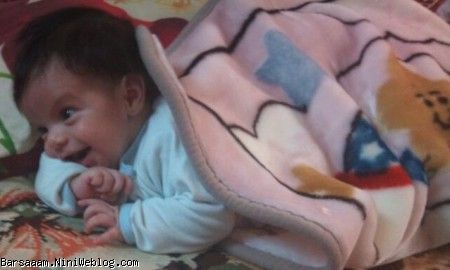 بابایی داره فربون صدقت میره و تو داری میخندی / فدای خنده هات بشم من