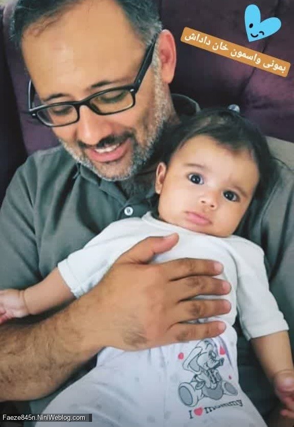 بعد از پدر ، محکم ترین تکیه گاه خانواده ، و لبخند هایت ، ناب ترین دلخوشی برای همه ماست 💙 بمونی واسمون خان داداش ...