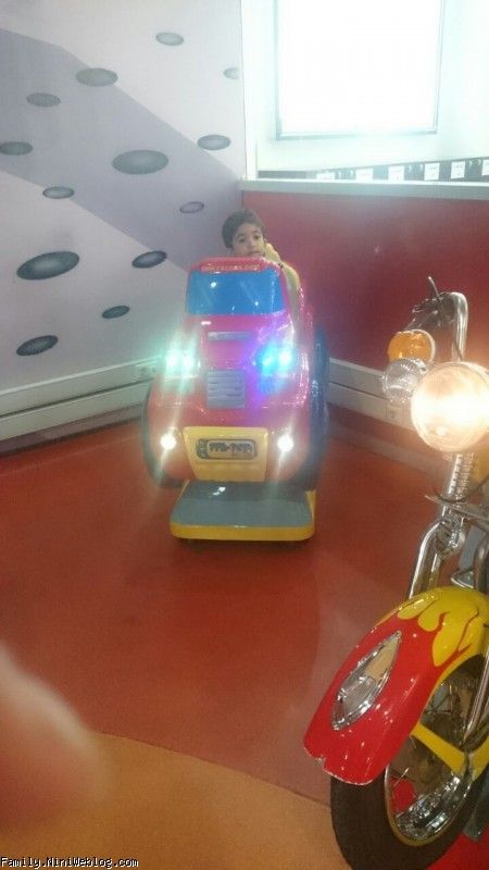 بردیا جون و سینا جان در شهربازی هایپراستار