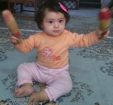 حسنا با 2 دمبل