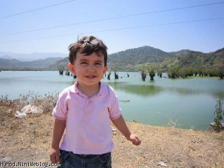دریاچه ای زیبا