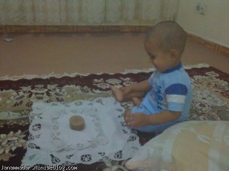 کچل نماز خون مامان!!!