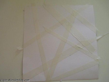 نقاشی با استفاده از چسب کاغذی 