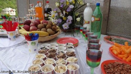 میز شام و دسر