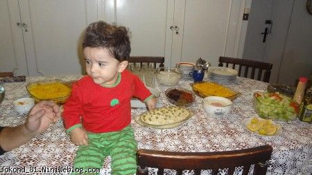 سام و میز شام