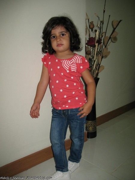 http://niniweblog.com/upl/mahdis_borhani/13787015875.jpg
