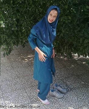 مهرناز کلاس اول راهنمایی