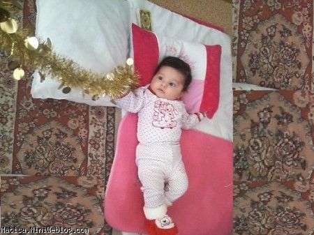 خودت و سرگرم کن گلم