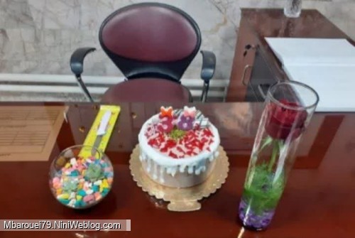 زمینی شدنتون مبارک معلم عزیزم🎁🎈🎂