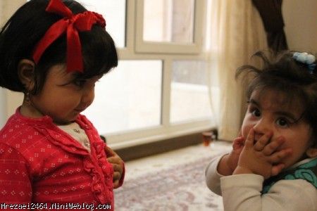 بوس دوری برا فاطمه جونی