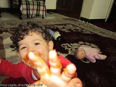 مامانی آبلوم رفت دوربینو بده من