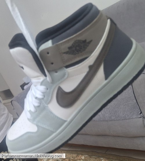 اندر احوالات آذرماه